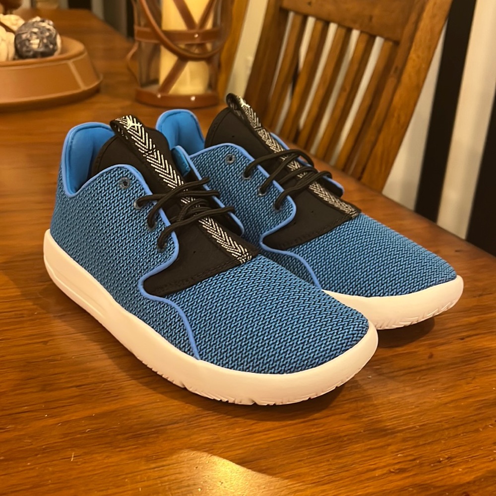 Nike Air Jordan Eclipse Shoes Sneakers new 724042 402 Boys Girls Youth Size 5Y 5
